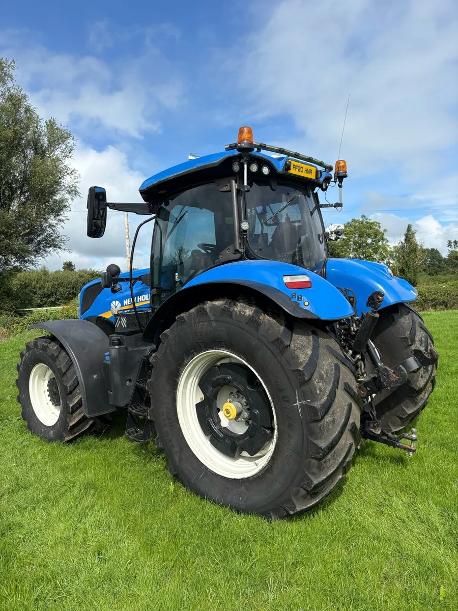 New Holland T7.260 - Image 4