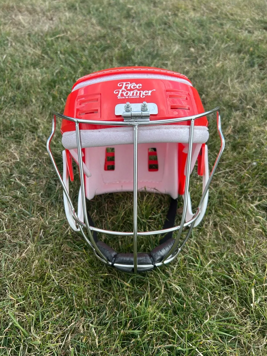 Hurling Helmet - Image 1