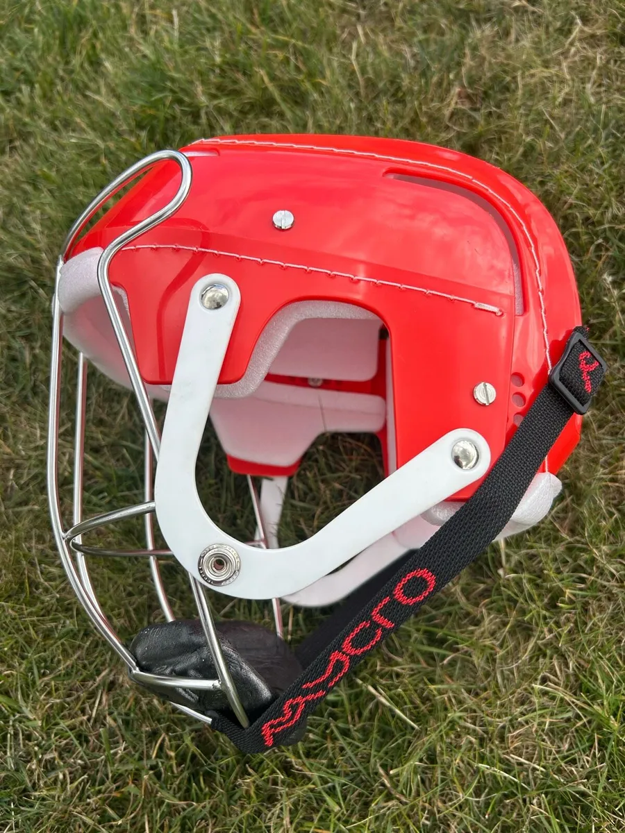 Hurling Helmet - Image 2