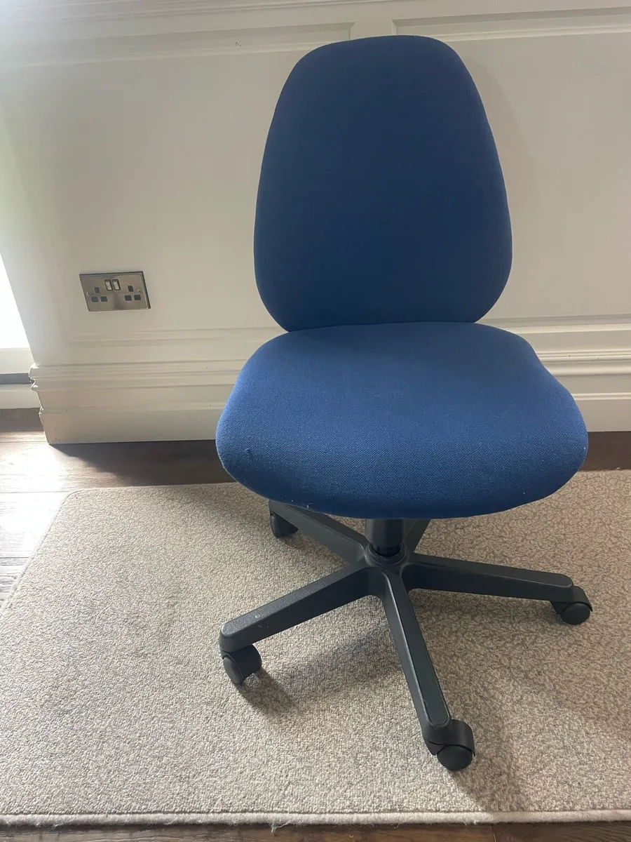 Free Office chair - Image 3