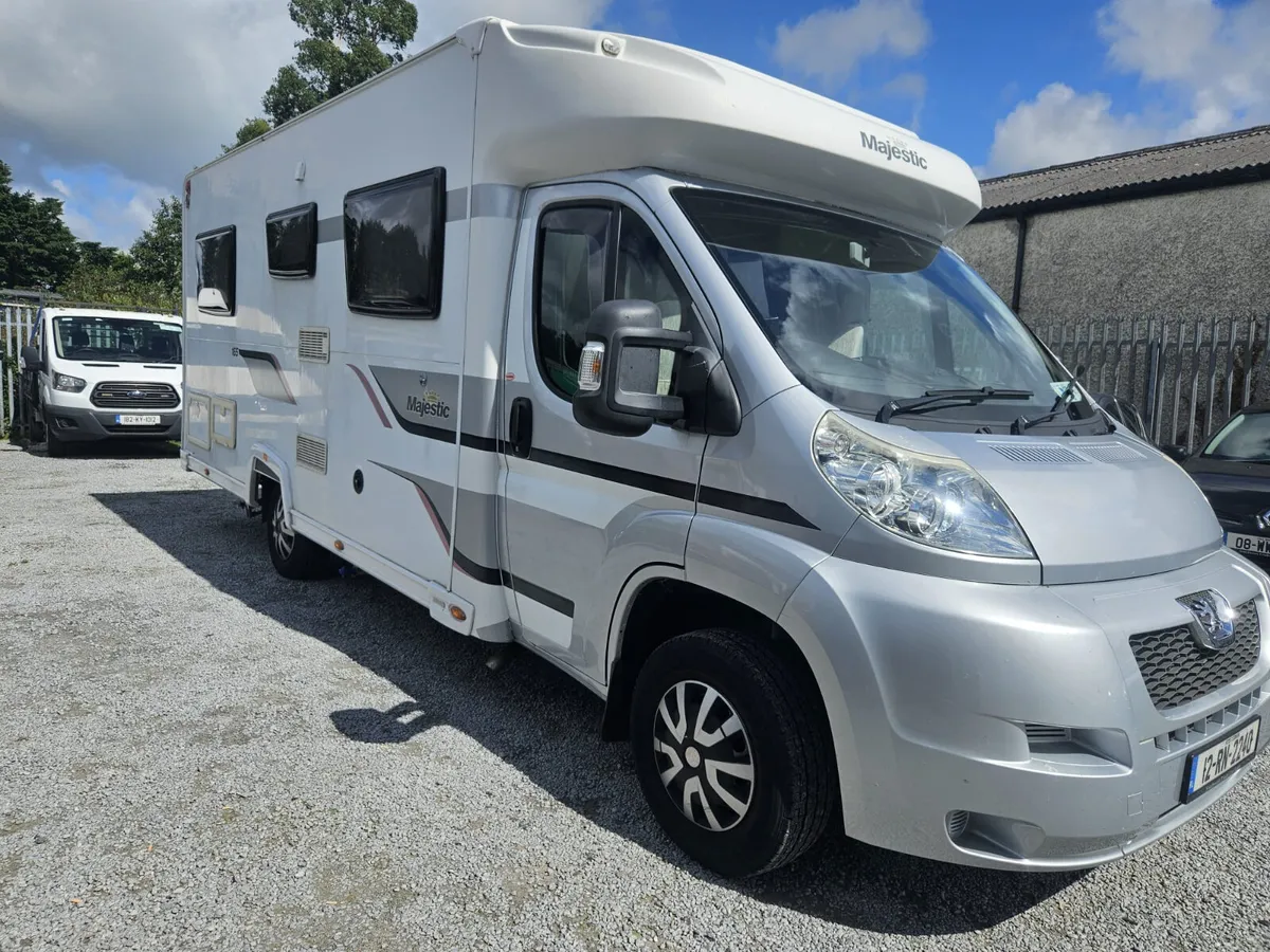2012 Peugeot Majestic 4/5 berth - Image 2