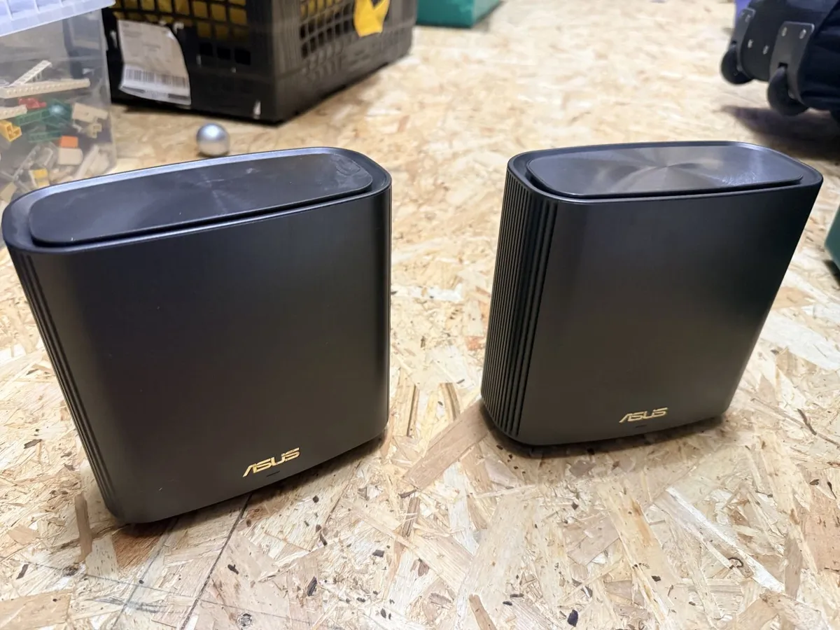 ASUS ZenWiFi XT9 AX7800 Tri-Band Mesh Wi-Fi 6 - Image 1