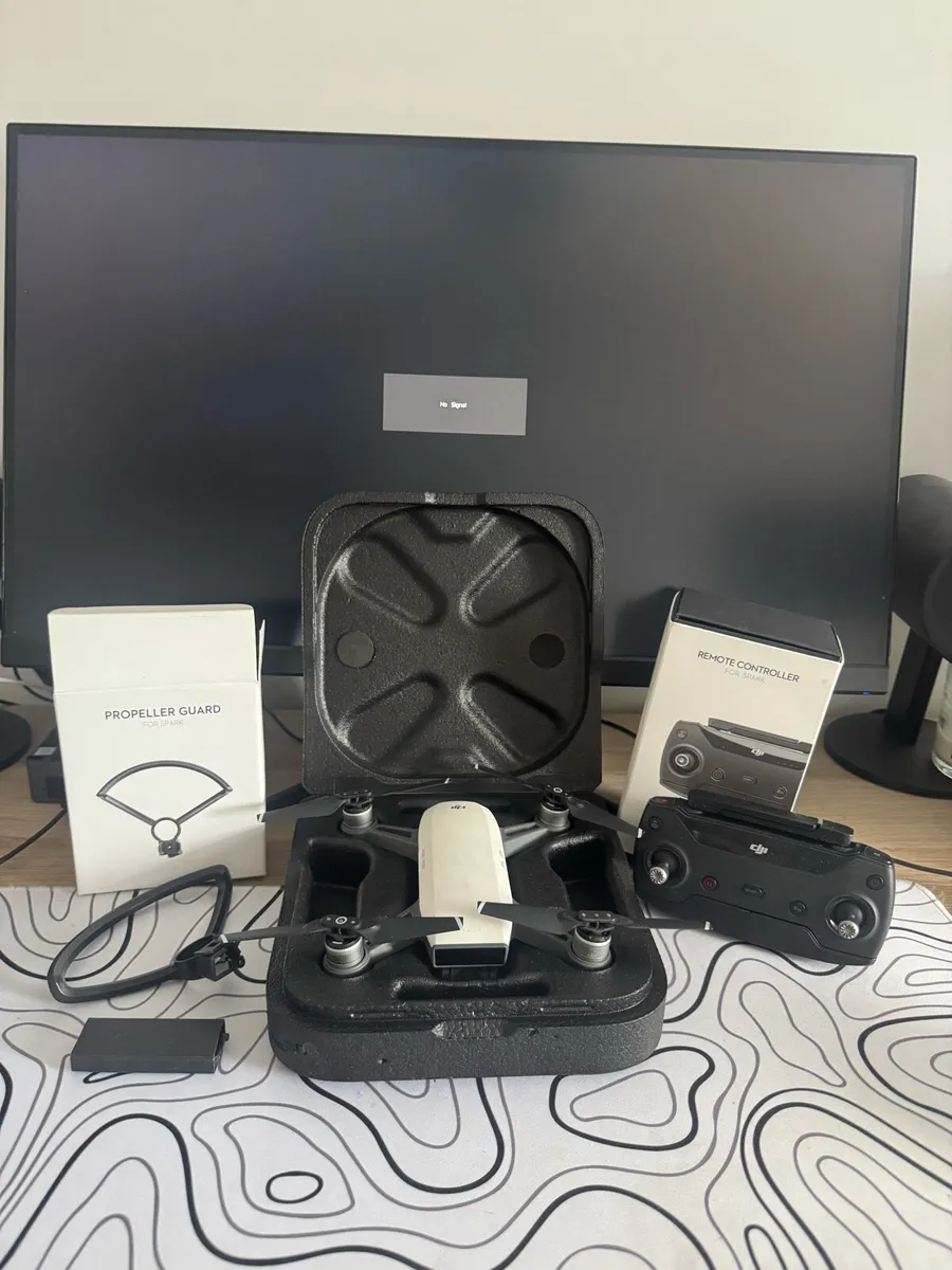 Dji spark drone set - Image 1