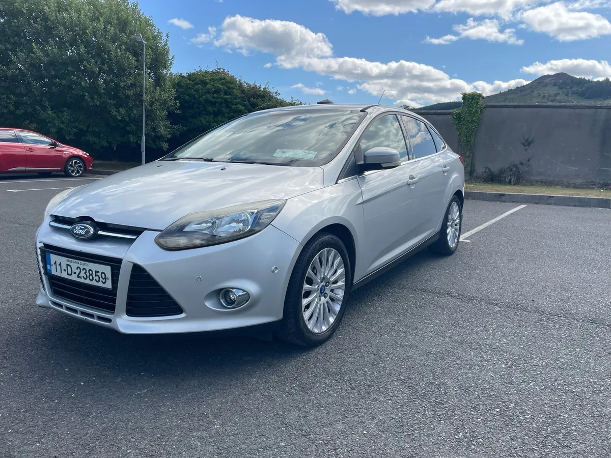 2011 Ford Focus - Image 2