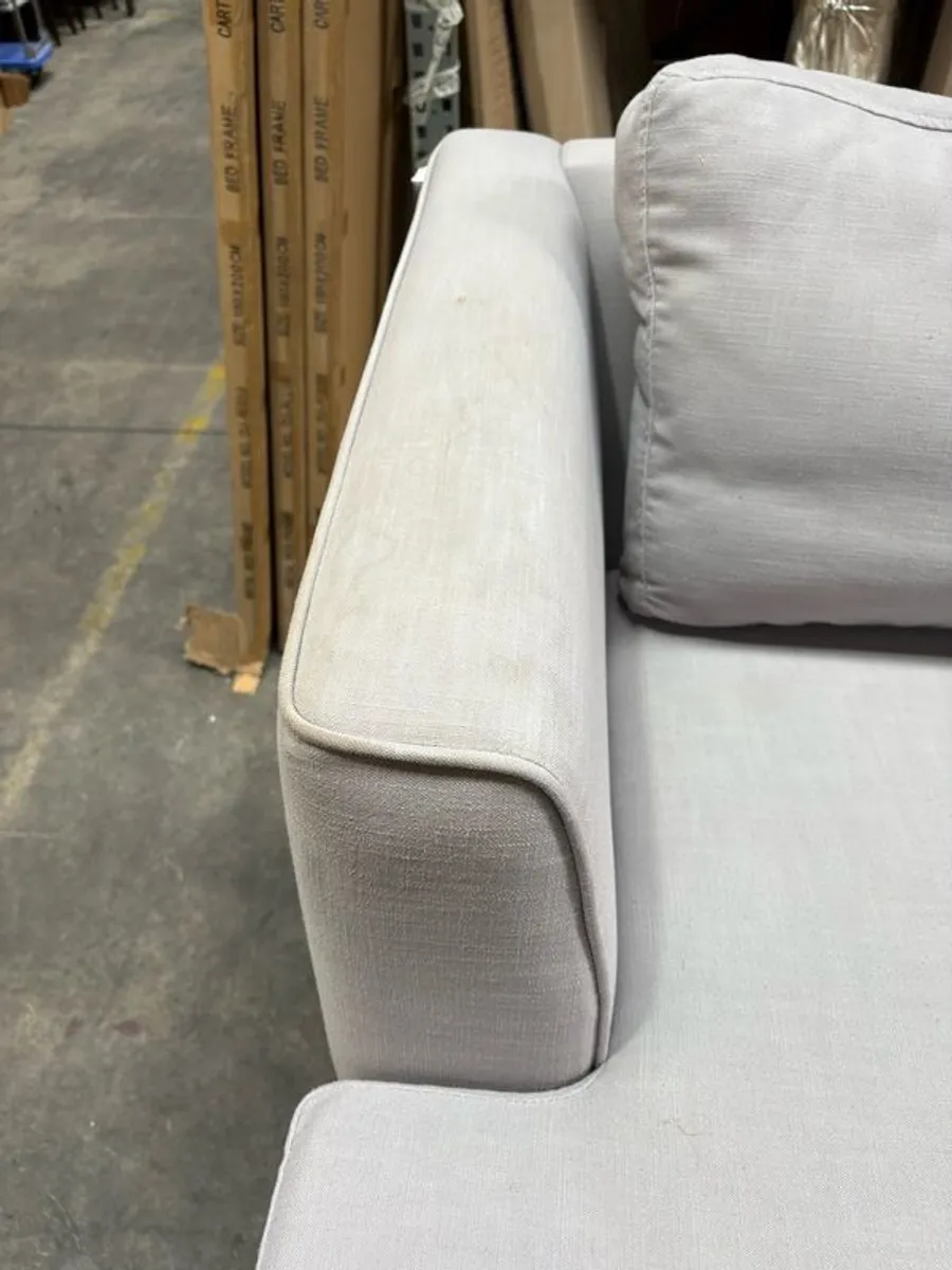 sofa - Image 2