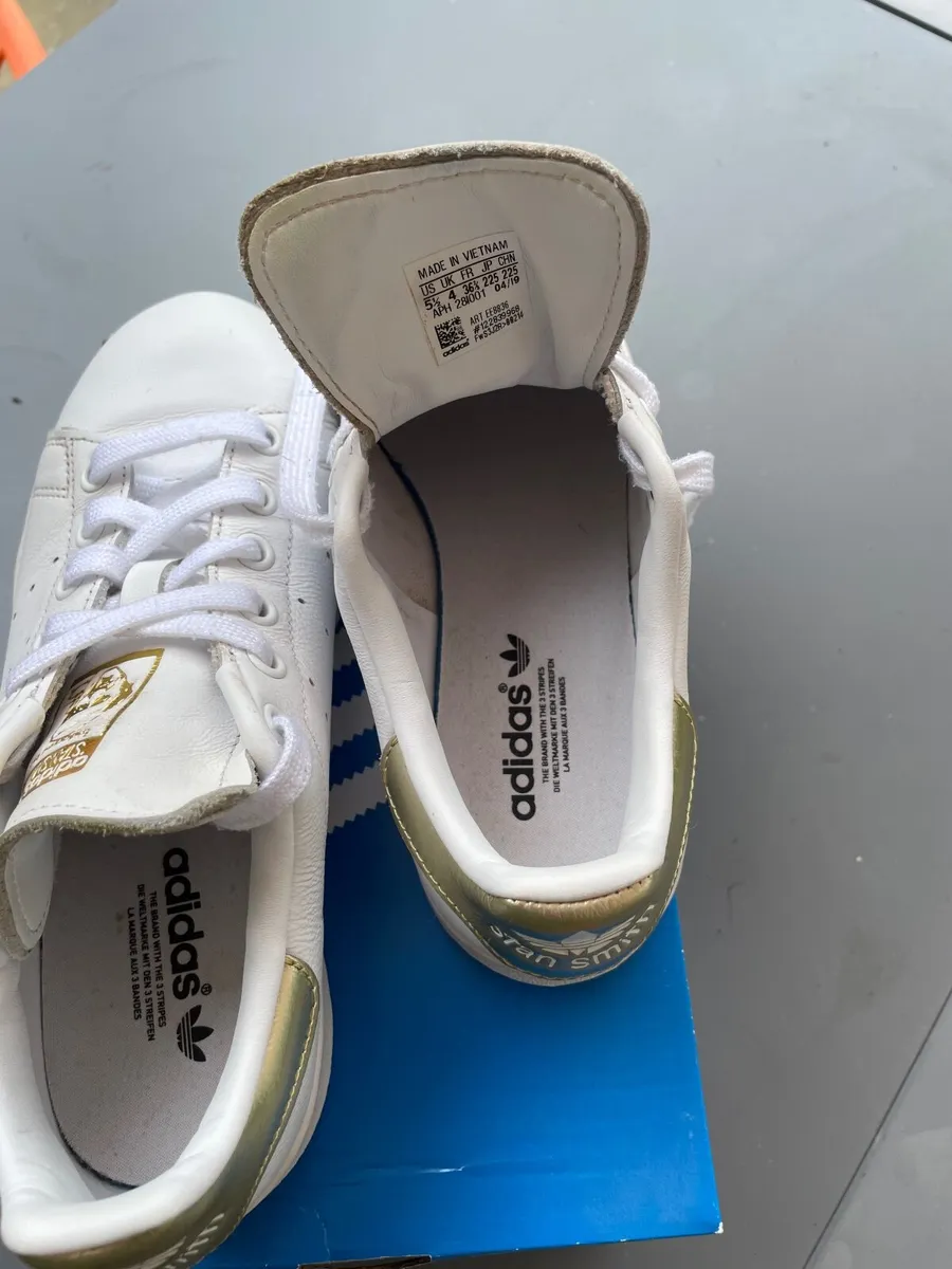 Stan Smith Adidas runners - Image 2
