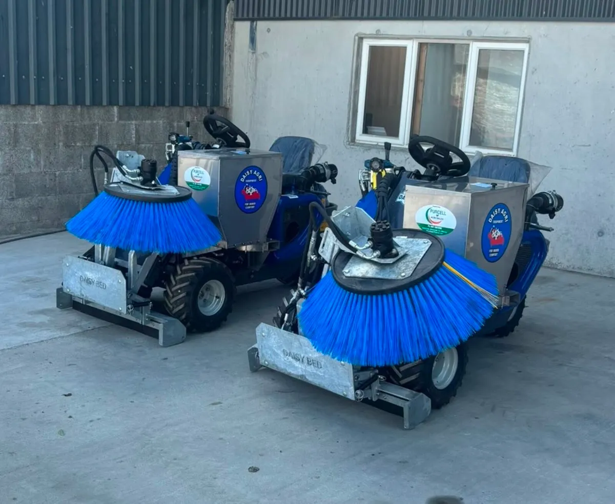 Daisy CL250 Cubicle Cleaner - Image 1