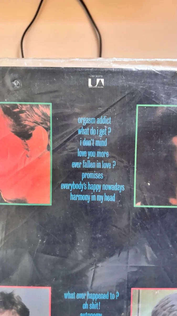 Buzzcocks Singles Going Steady vinyl - Image 4