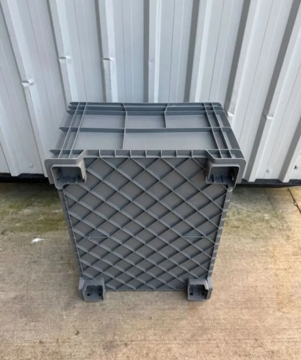8 x Large storage Boxes 600x800mm - Image 3