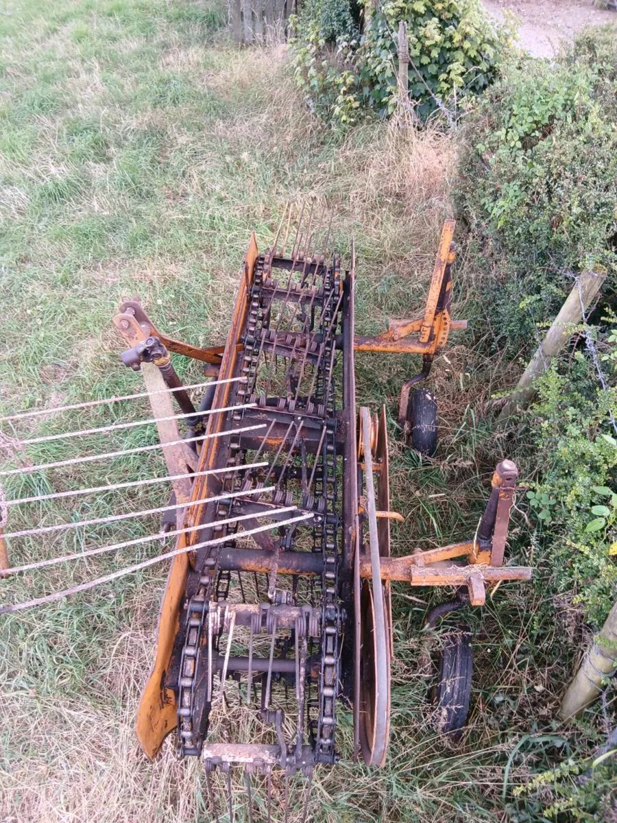 Pierce Hay Rake - Image 4