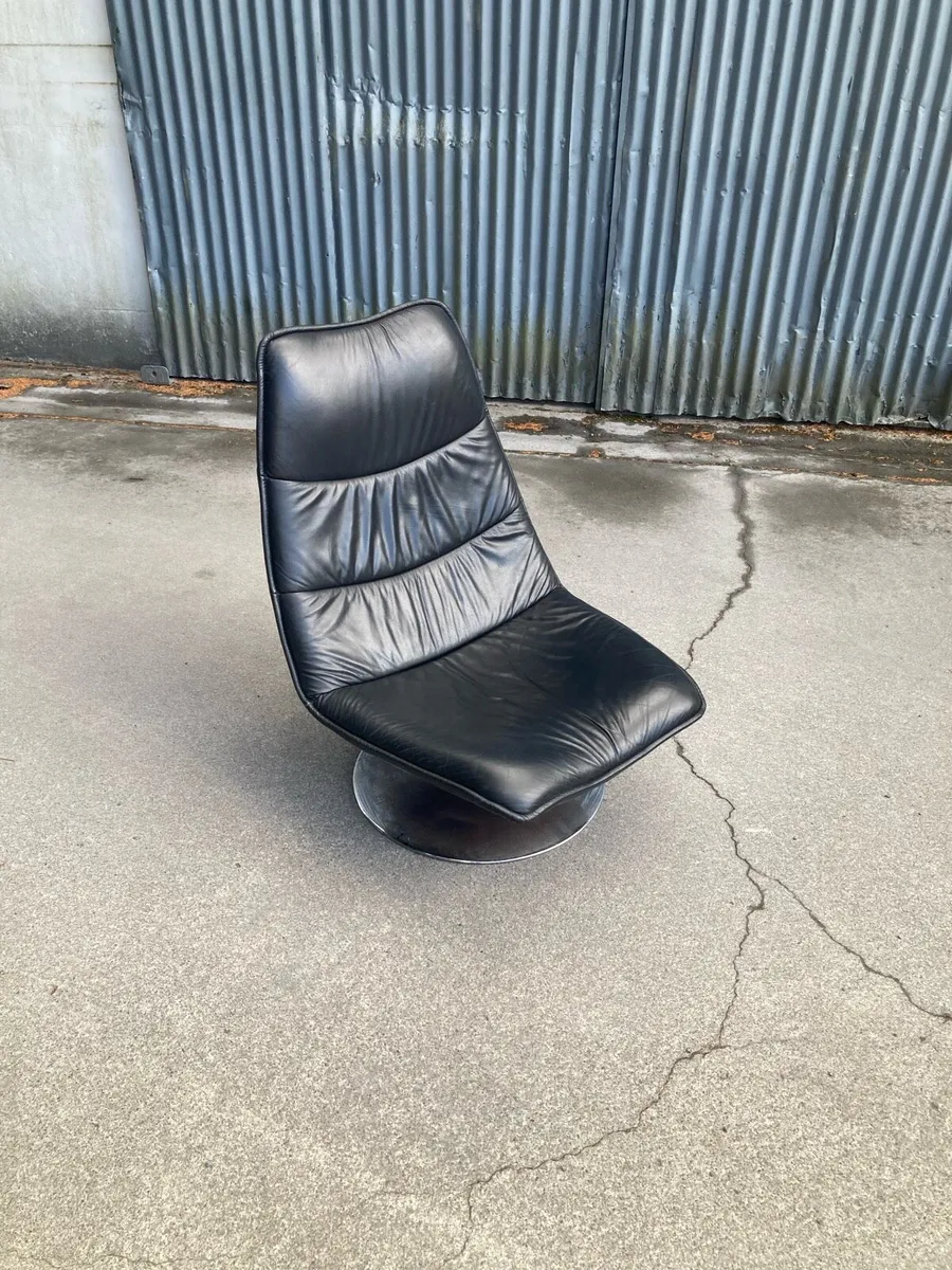 Vintage Spaceage Lounge Chair - Open Sat 22nd Aug - Image 2