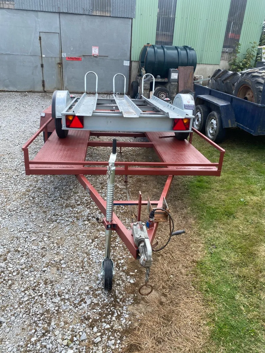 Trailers - Image 1