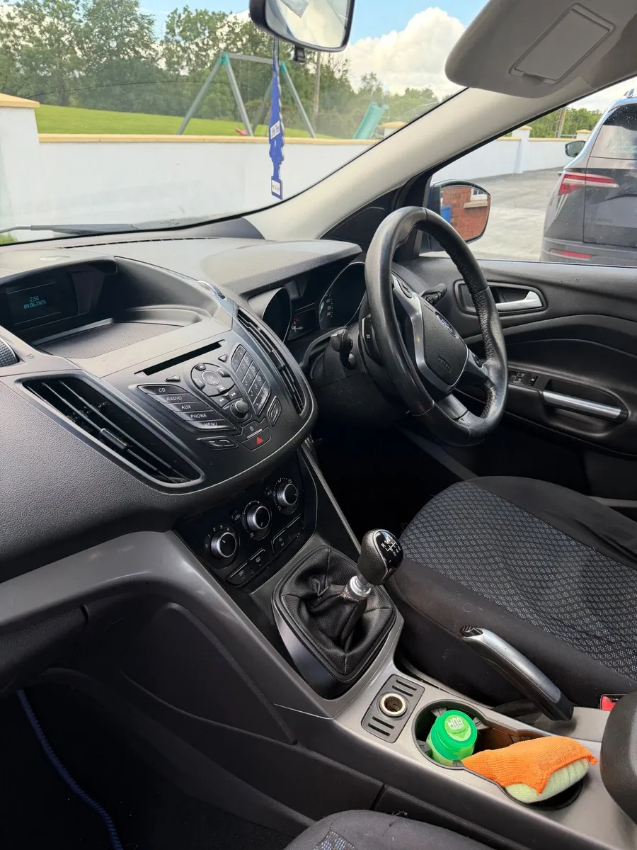 Ford Kuga Zetec 2 wheel drive - Image 2