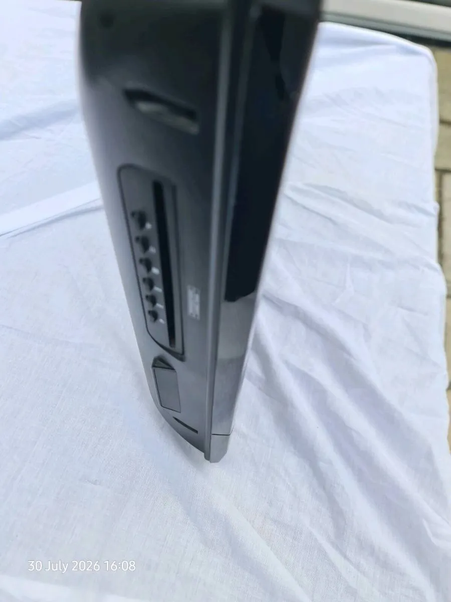 Tv/ dvd player with wall stans - Image 4