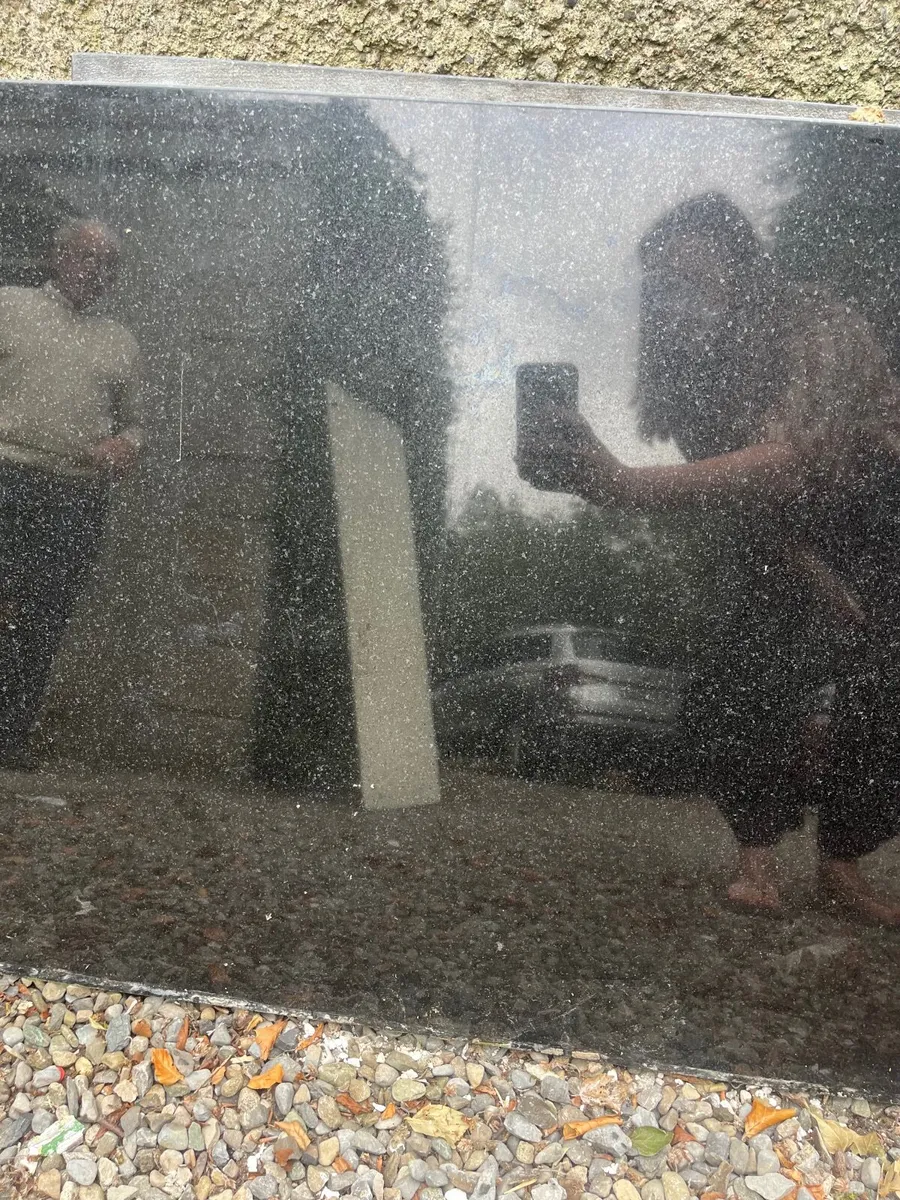 Granite counter top - Image 2