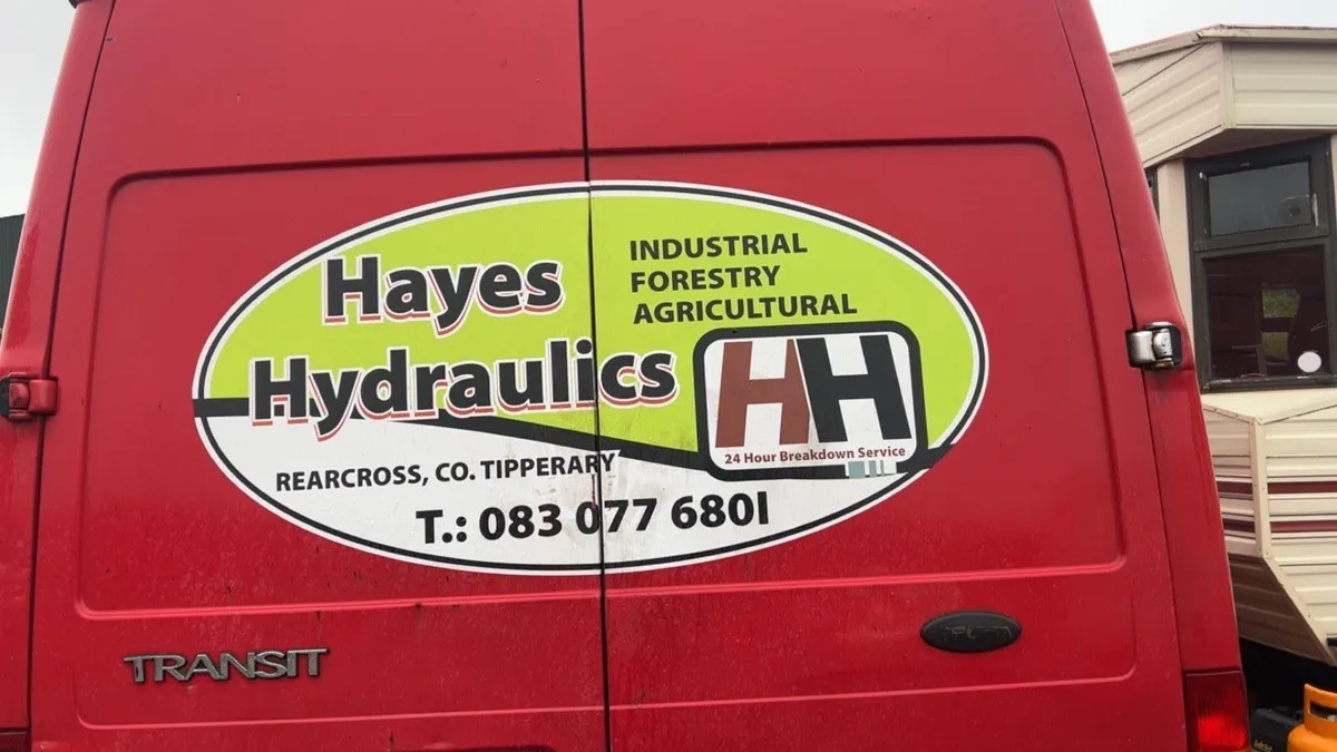 Hydraulic hose repair - Image 2