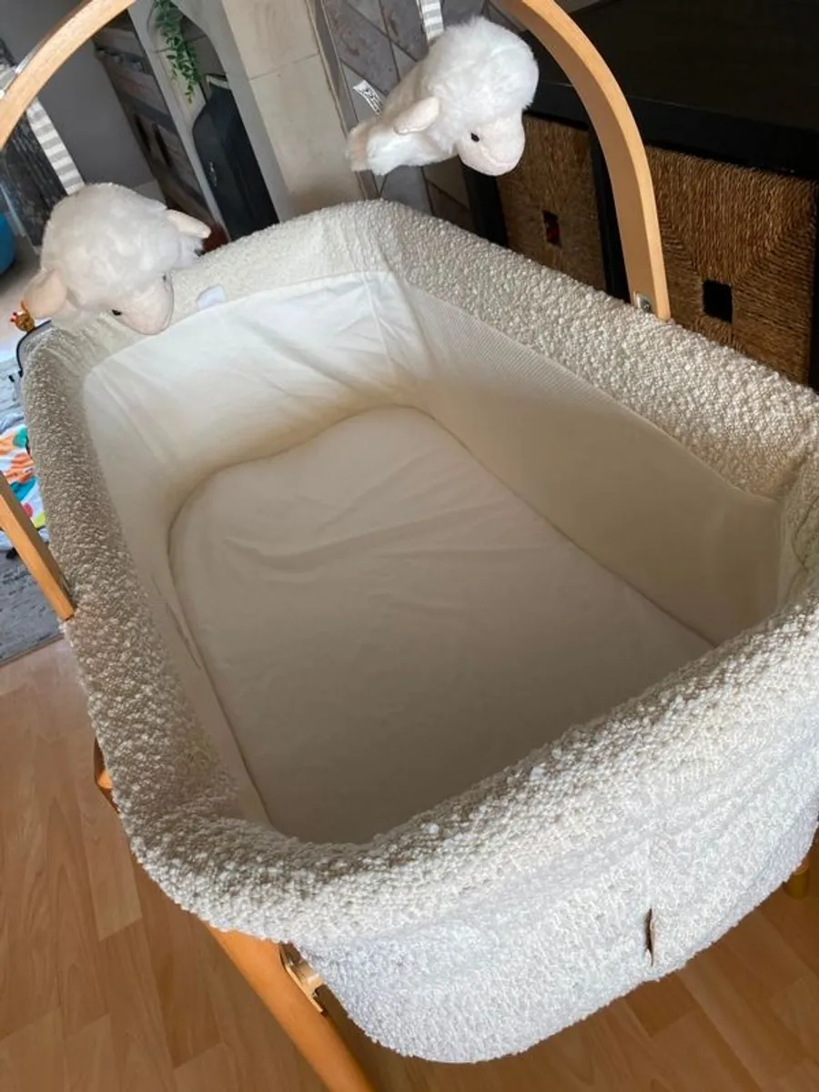 Baby Elegance Vola Baby Crib - Image 3