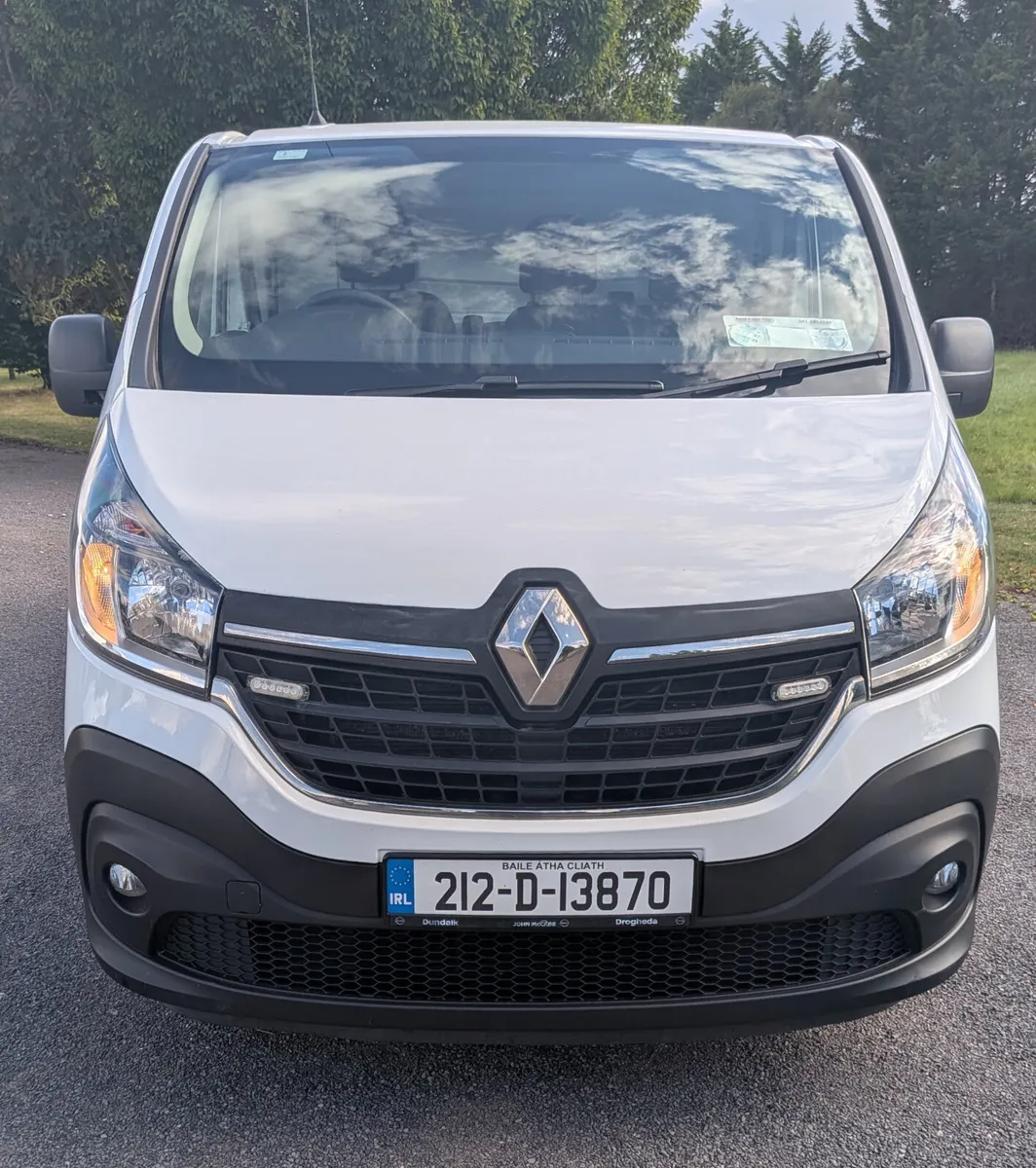 Renault Trafic Business Plus 2021/ NEW CVRT 07/27 - Image 2