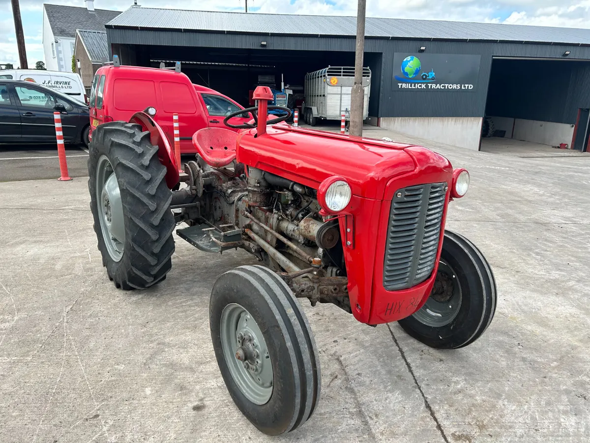 1963 MASSEY FERGUSON 35 - Image 2