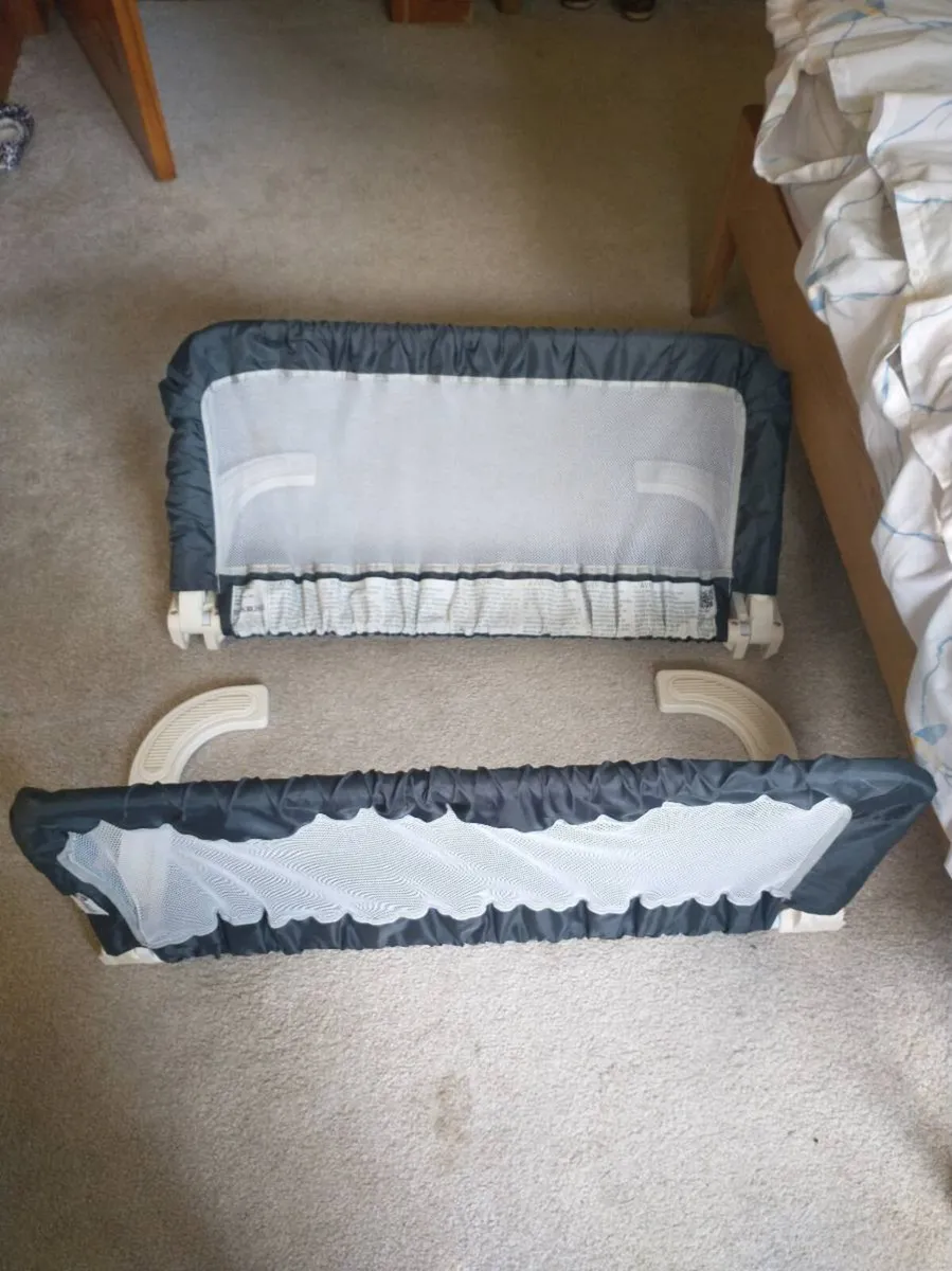 Bed side rails