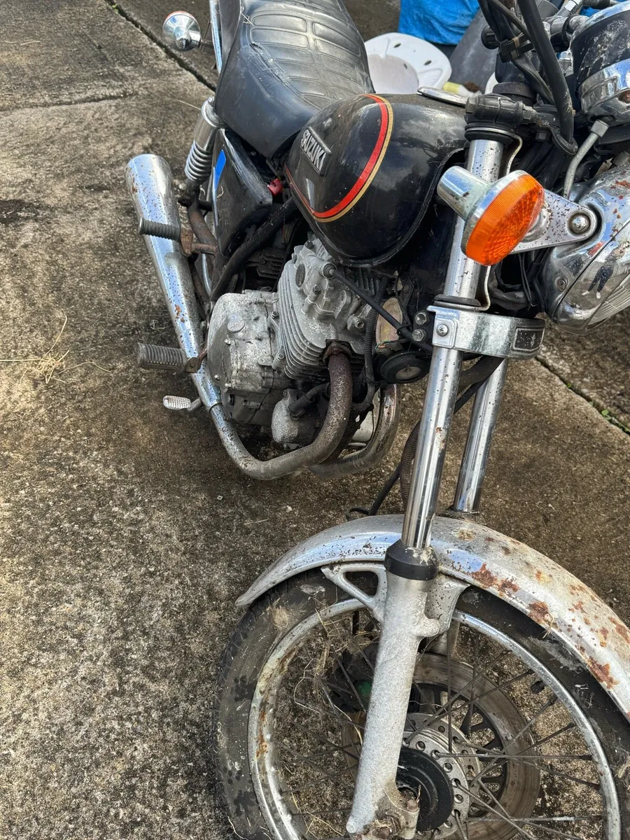 suzuki gn 250 - Image 2