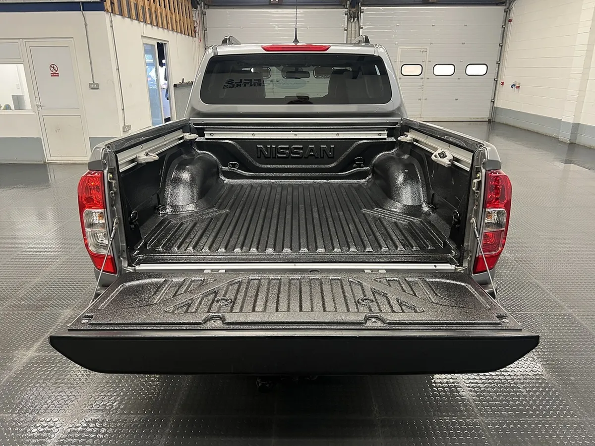 2021 Nissan Navara PickUp Van - Image 2