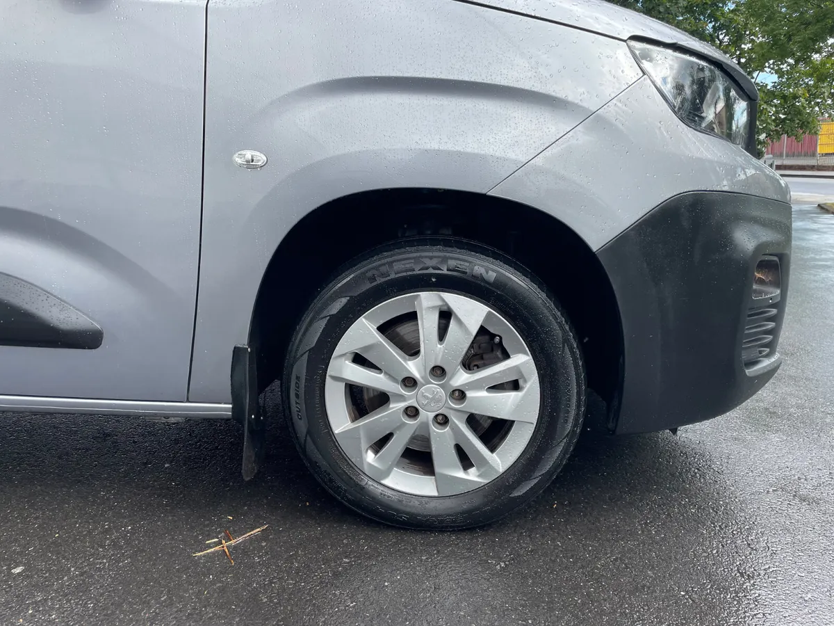 1.5 HDI - BLUETOOTH - DIESEL - MANUAL - 333TAX - Image 2
