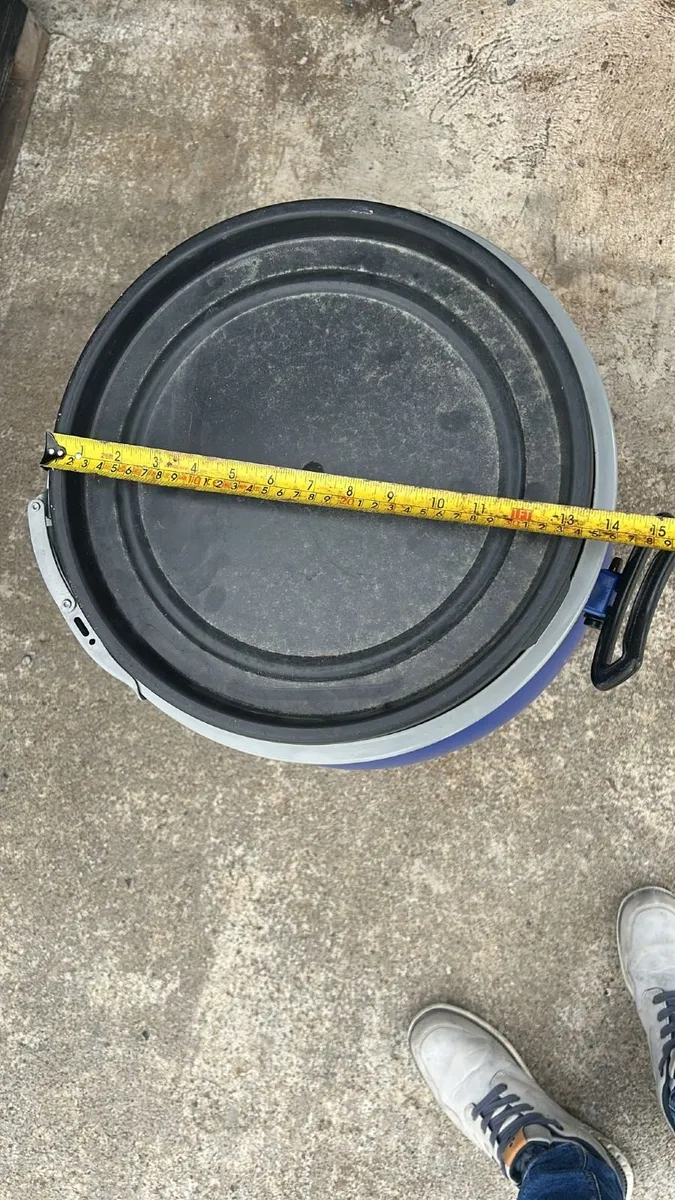 Blue barrels with clamp seal lids - Image 4