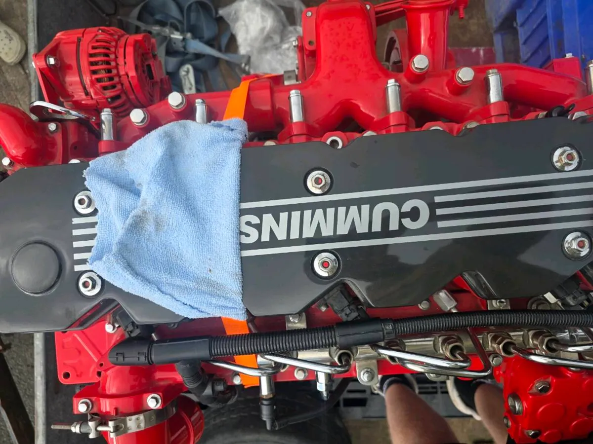Cummings diesel engine - Image 3