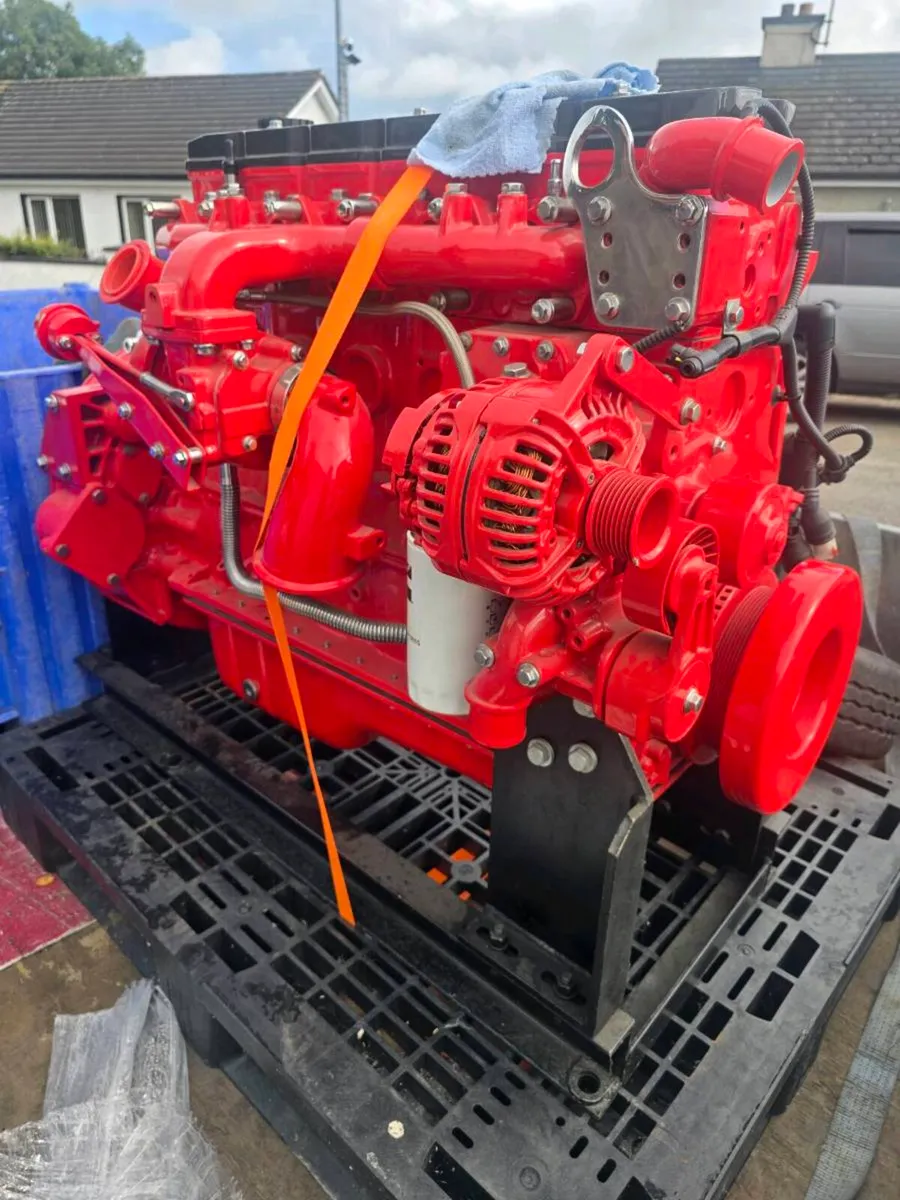 Cummings diesel engine - Image 1