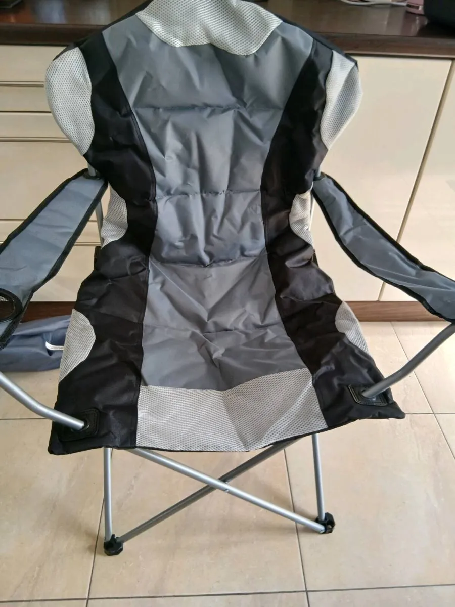 REGATTA FOLDING CHAIRS.  X.  2. BOTH NEW - Image 2