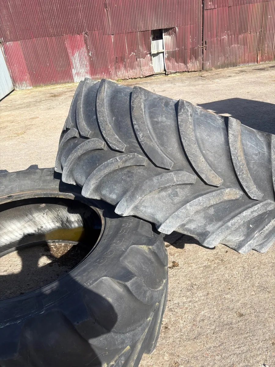 Pair of 650/65 R38 - Image 4