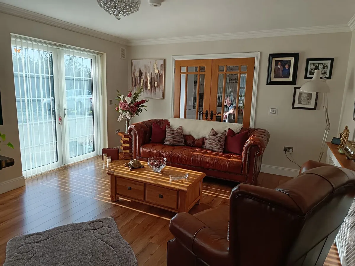 Oak double doors bevelled glass - Image 3