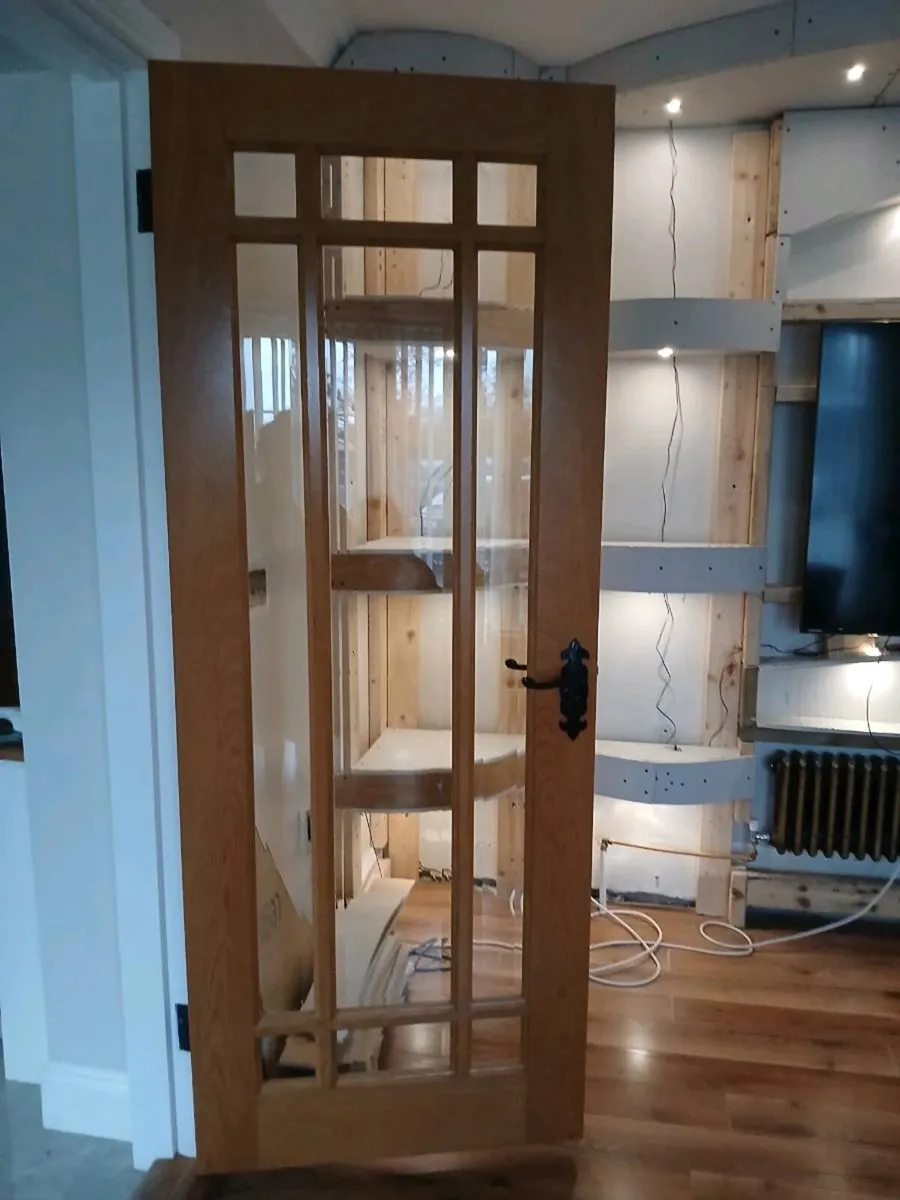 Oak double doors bevelled glass - Image 4