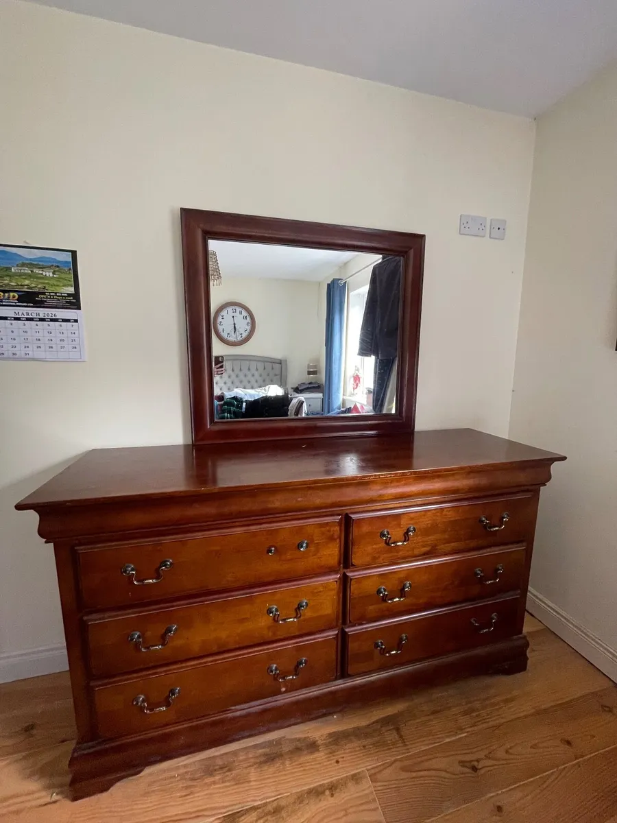 Chest of drawers and large mirror - Image 2