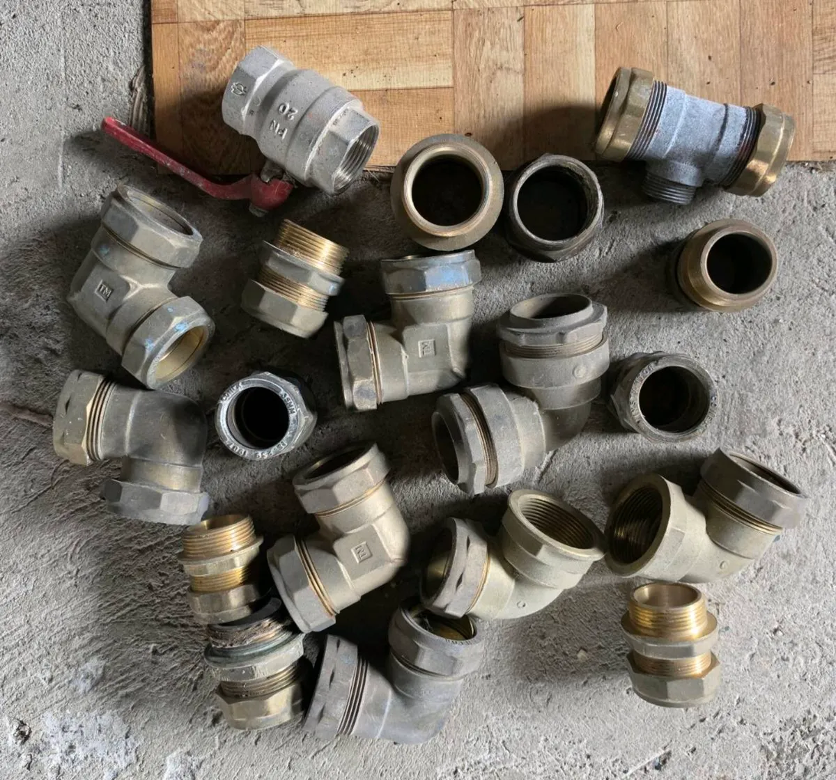 Compression Plumbing fittings