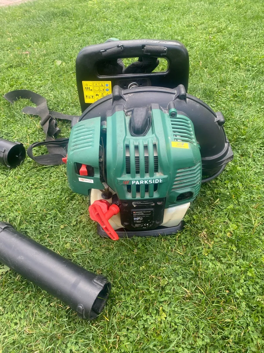 Parkside 52cc petrol backpack leaf blower - Image 2