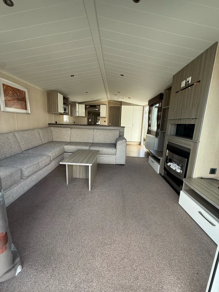 Swift Mozelle Lodge 3 bedroom call TPS caravan - Image 3