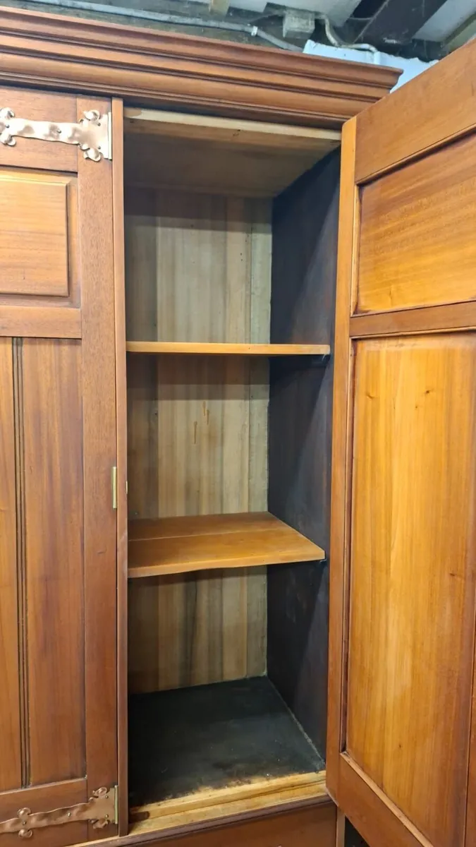 Late victorian  3 door wardrobe - Image 3