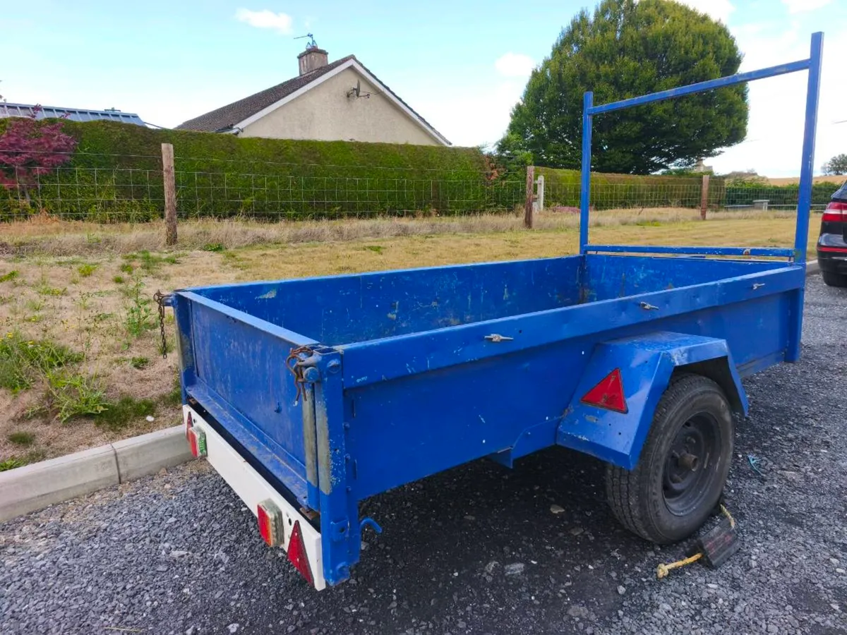 8*4 single axel Builders trailer - Image 2