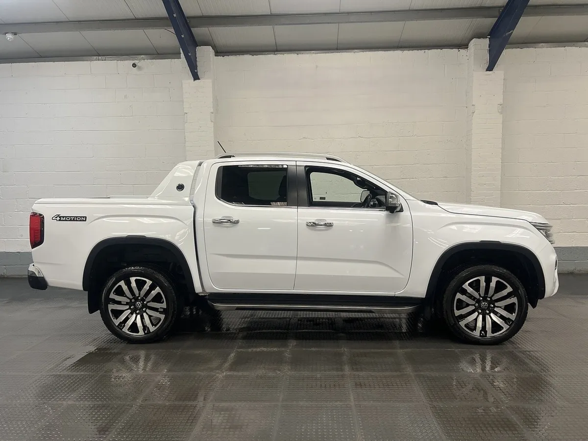 2024 Volkswagen Amarok PickUp Van - Image 1