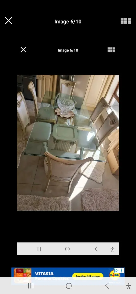 Italian table and chairs cream and gold - Image 1