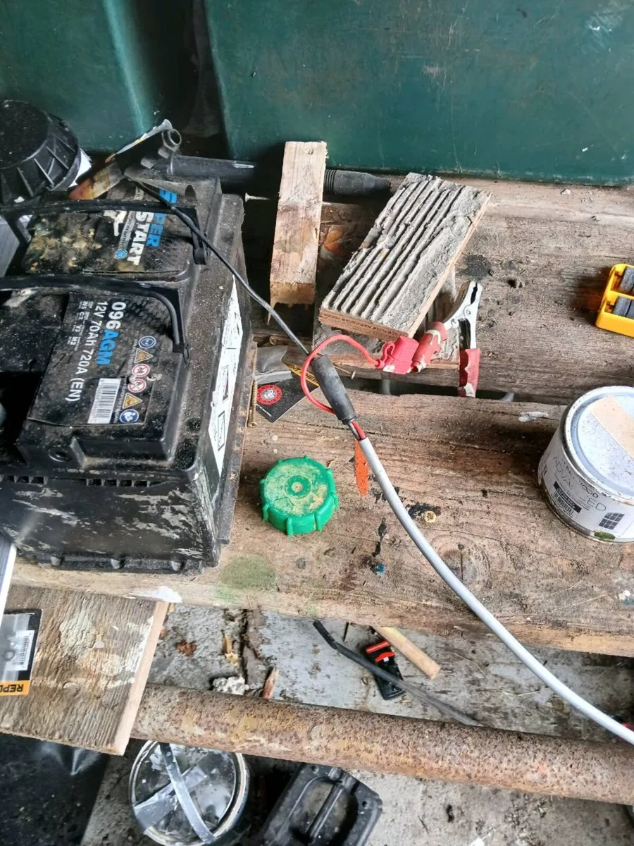 Diesel tank hose battery pump - Image 3