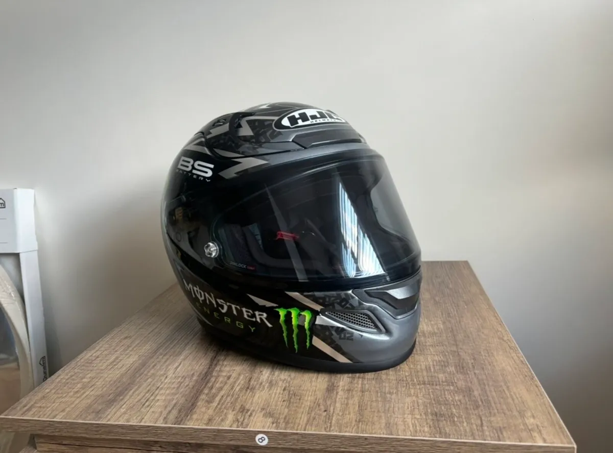 HJC RPHA 12 Quartararo Replica - Image 2