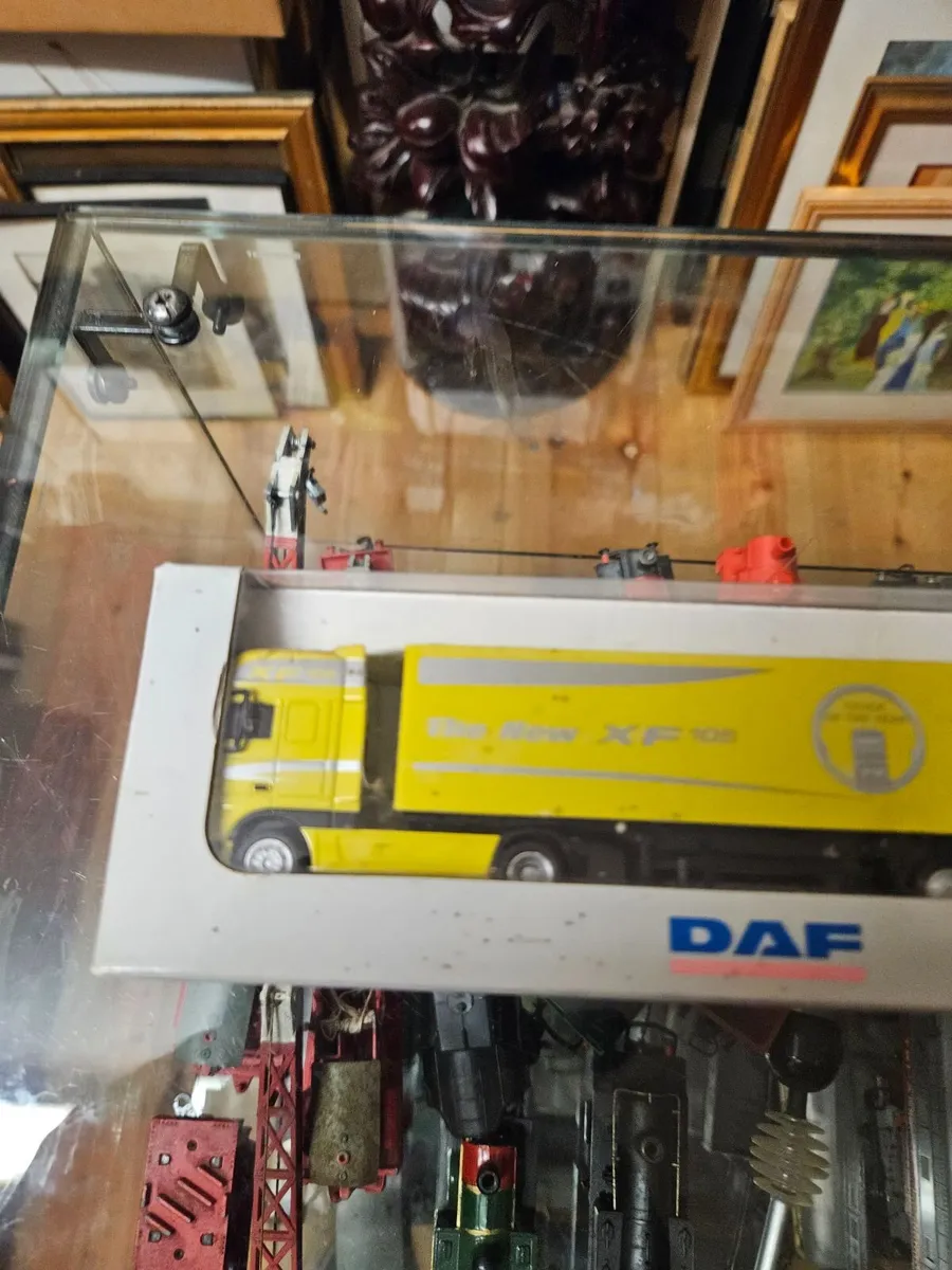 Corgi WSI DAF Tractor Unit and Trailer - Image 2