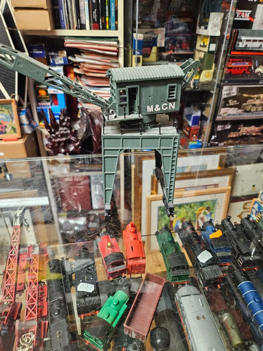 Hornby Airfix OO Gauge Dockside Crane - Image 3