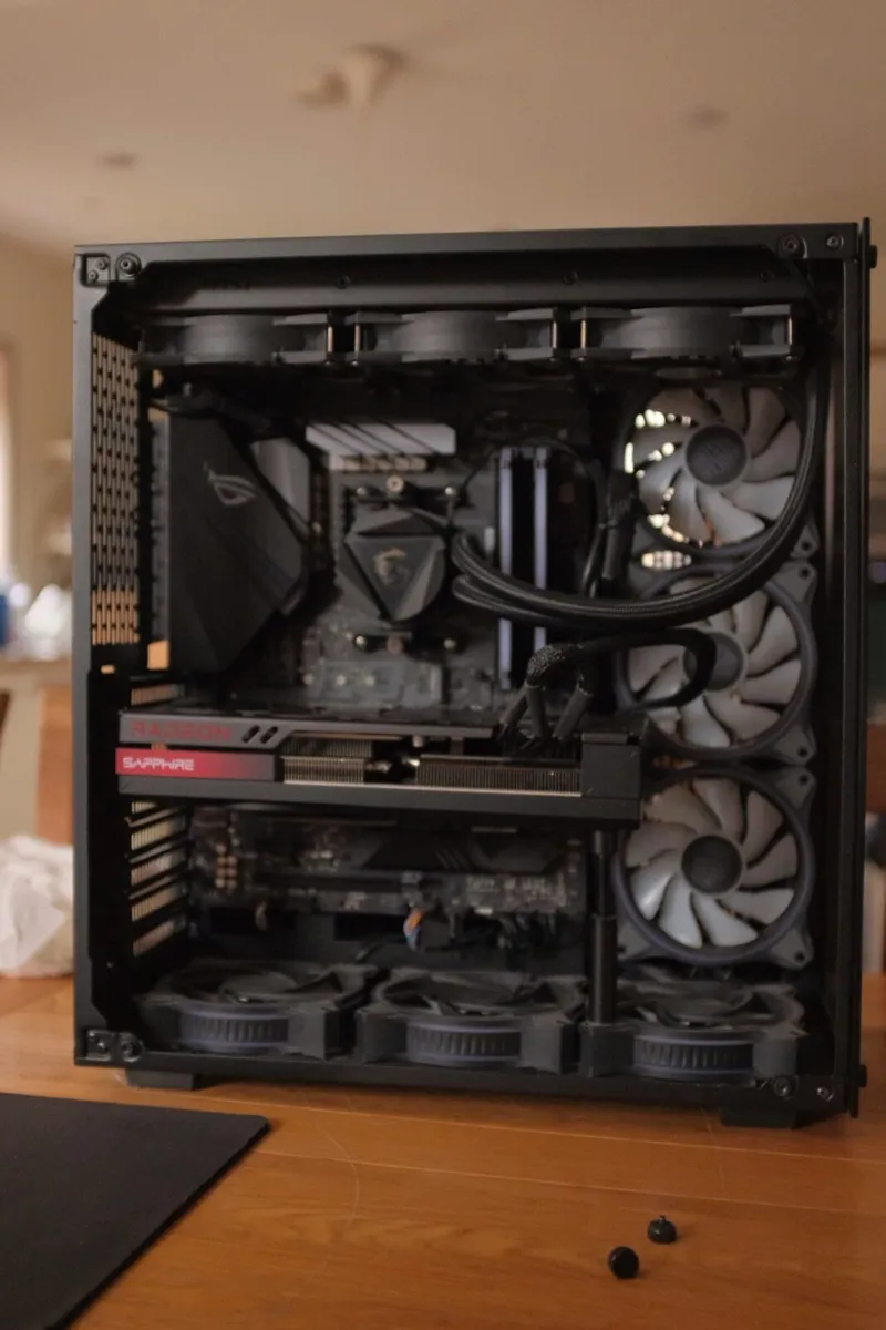High end gaming pc need gone asap - Image 1