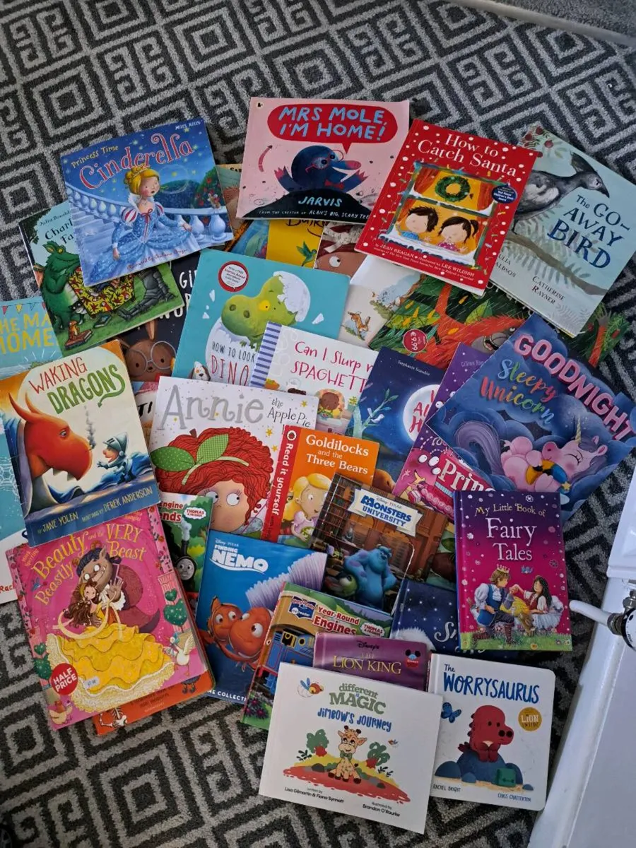 Kids books - Image 1