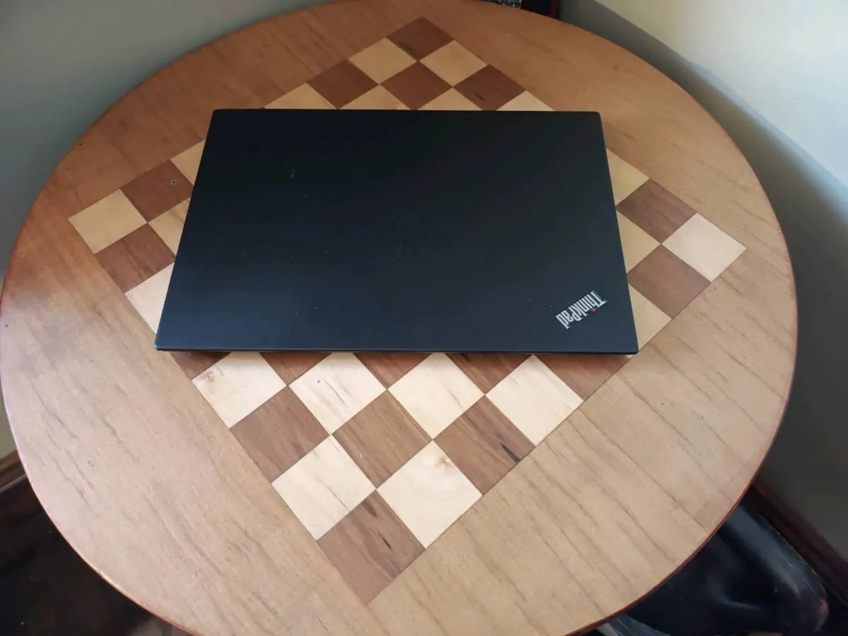 Laptop Thinkpad i7/16/256 - Image 2
