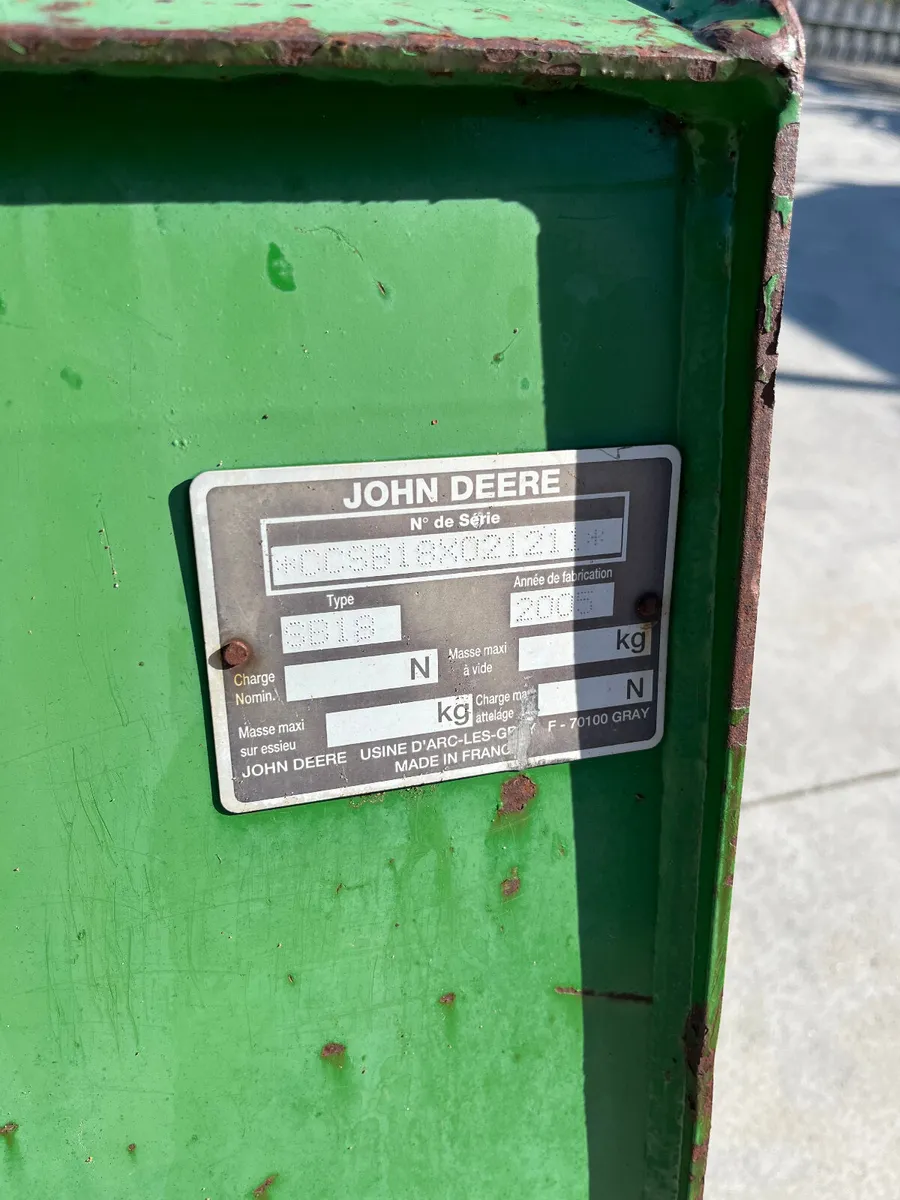 John Deere Bucket - Image 4